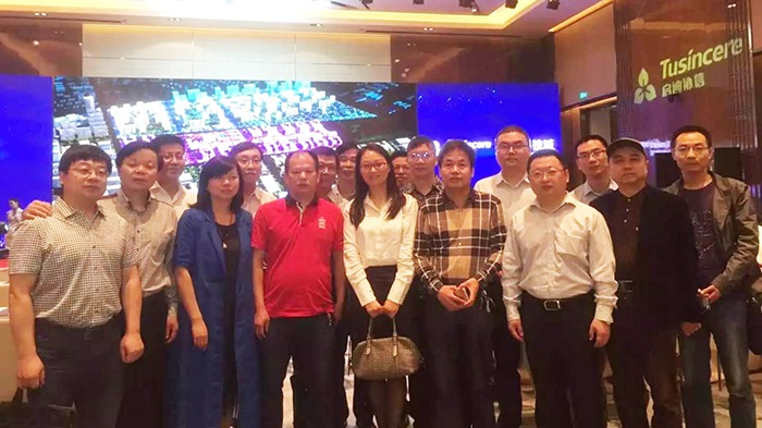 挪亞方舟參加清華無(wú)錫同學(xué)會(huì)